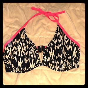 Victoria’s Secret bikini top